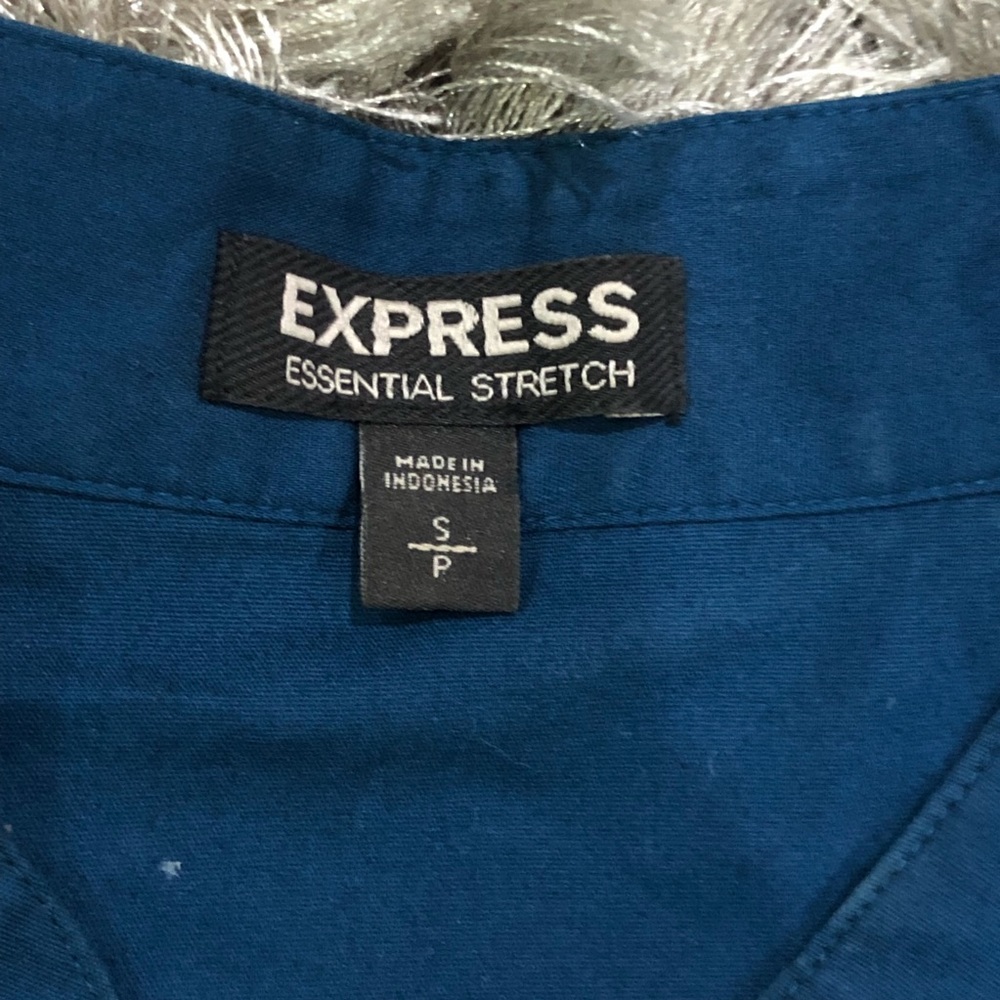 Express Button Up Long Sleeve Shirt Size Small - Picture 7 of 9